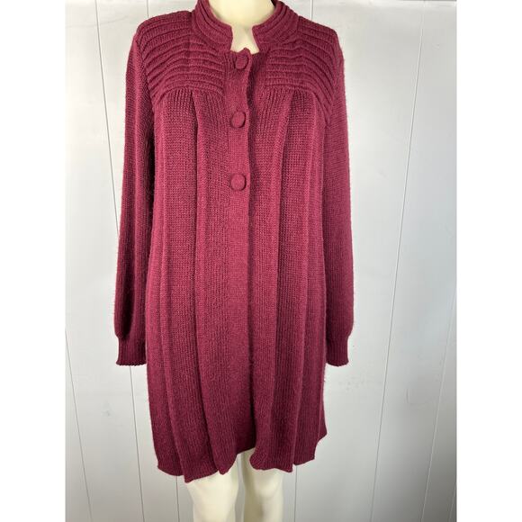 Peruvian Link 100% Alpaca three button long cardigan in Merlot. One Size - Picture 1 of 7